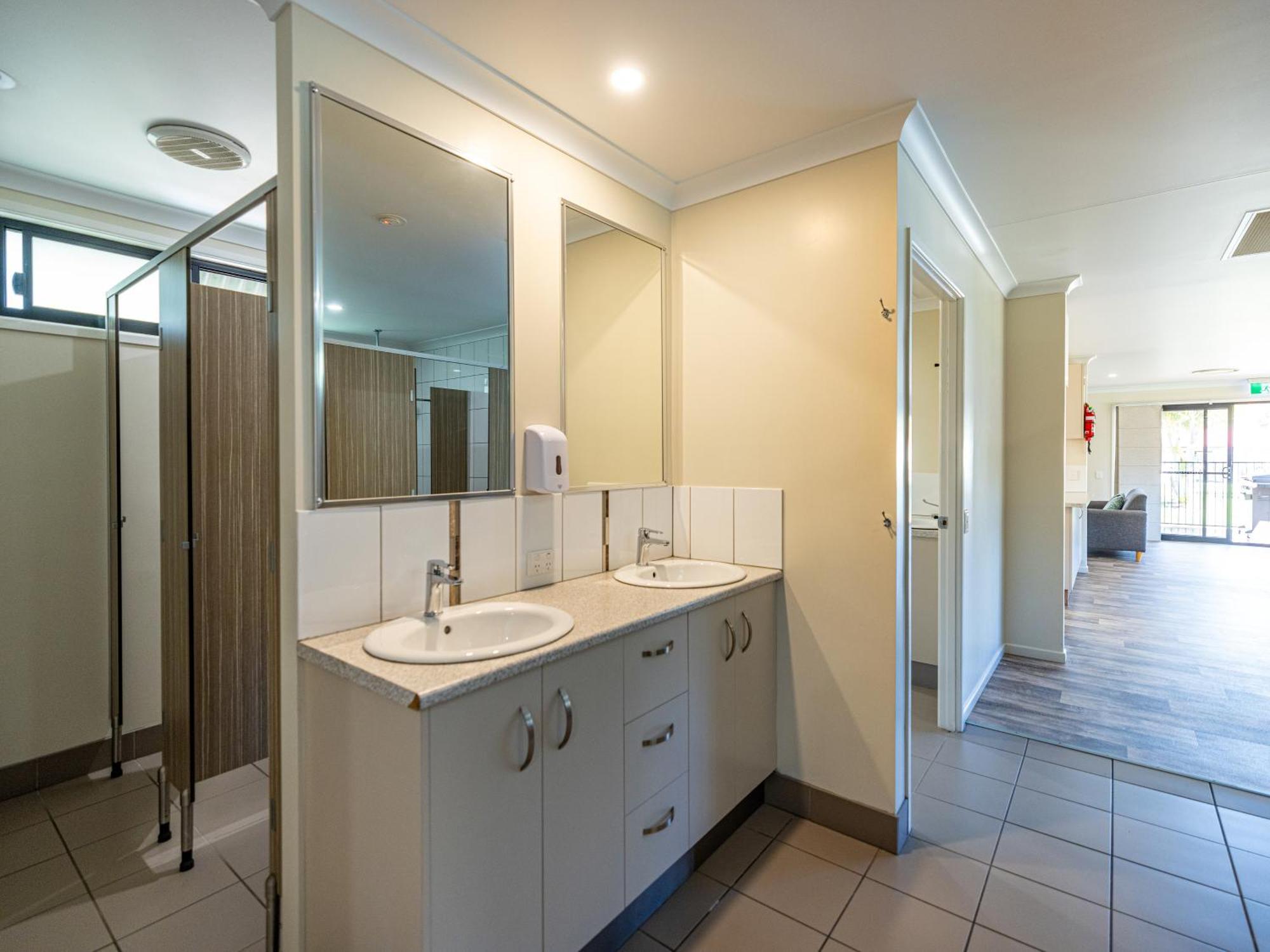 Nrma Capricorn Yeppoon Holiday Park Kinka Exteriör bild